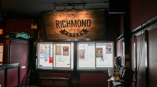 Inside-Richmond-Tavern.jpg